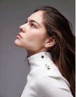 button detail neck long sve top in white