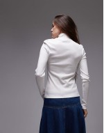 button detail neck long sve top in white