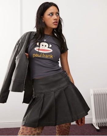 low rise pleated mini skirt in PU co-ord