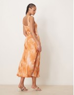 Tall chiffon scoop neck midi slip dress in orange tie dye print